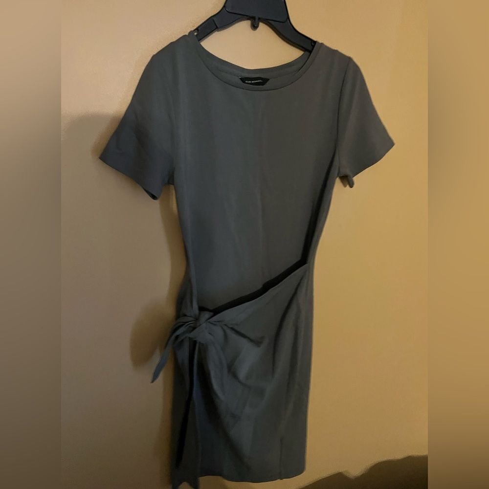 Club‎ Monaco small grey dark green dress